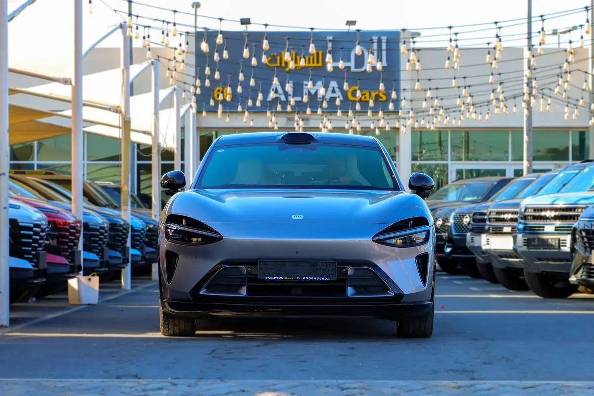 Xiaomi YU7 2025 undefinedL