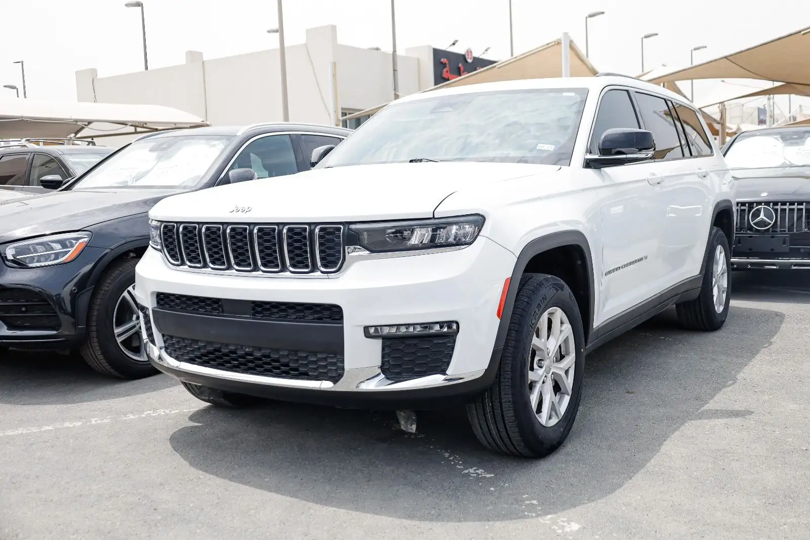 جيب شيروكي 2022