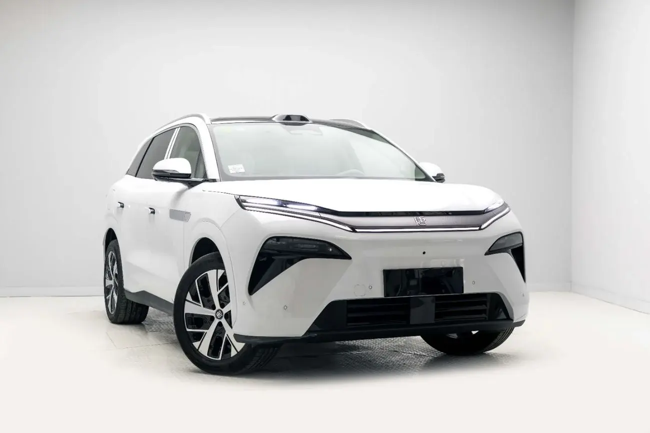 BYD Tang L EV 2025