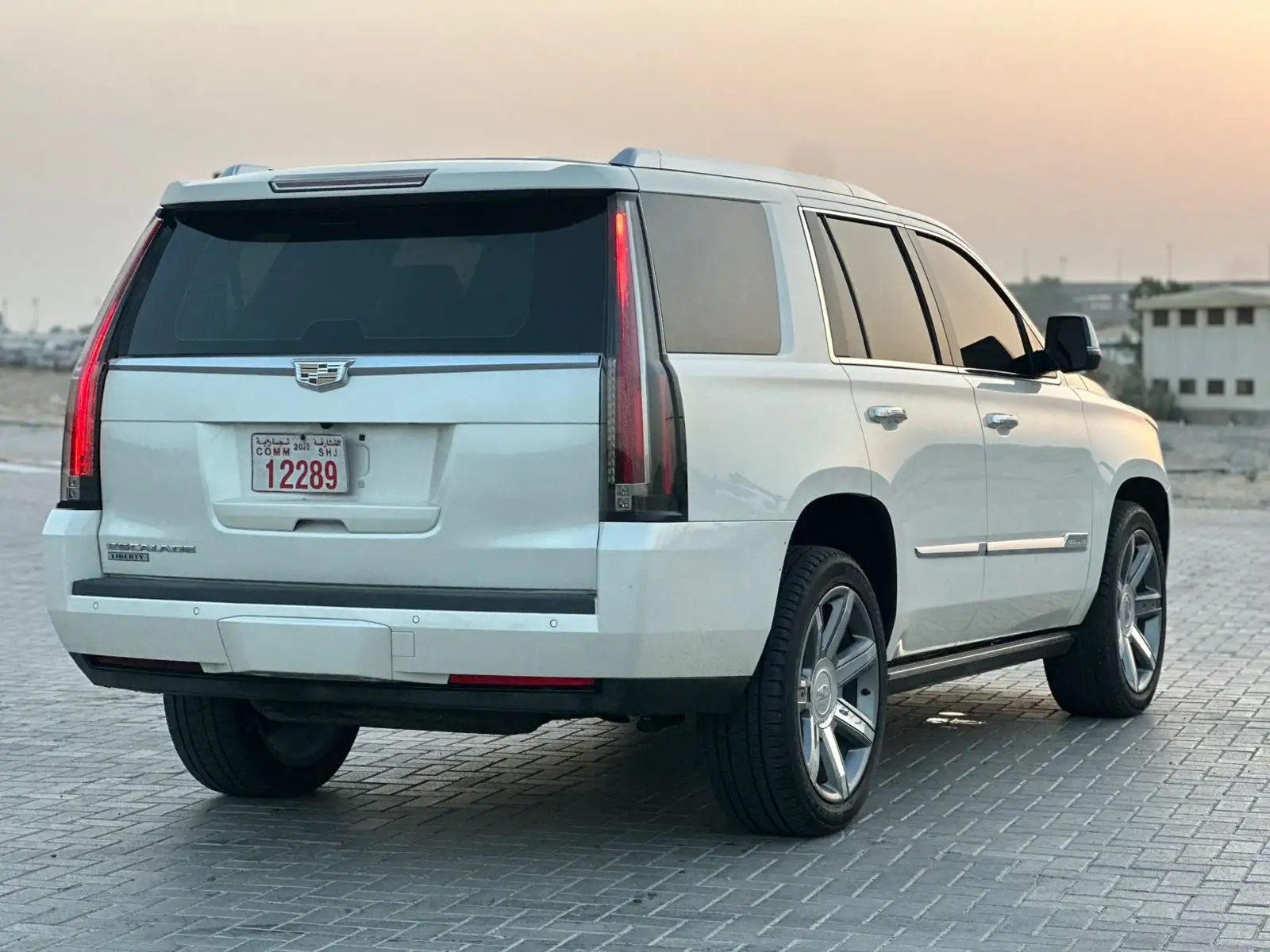 كاديلاك اسكاليد 2015