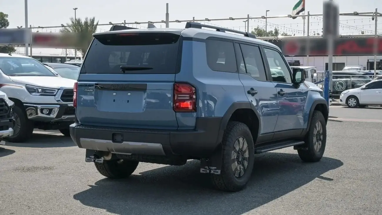 تويوتا برادو 2024 2.4L