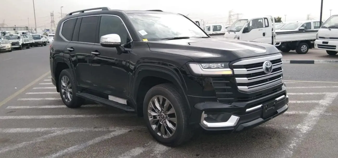 تويوتا لاند كروزر 2024 3.3L