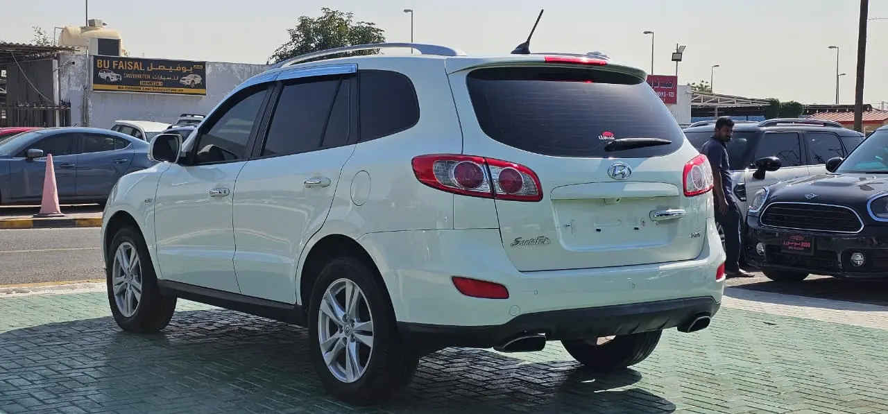 هيونداي سانتا في 2010 2L