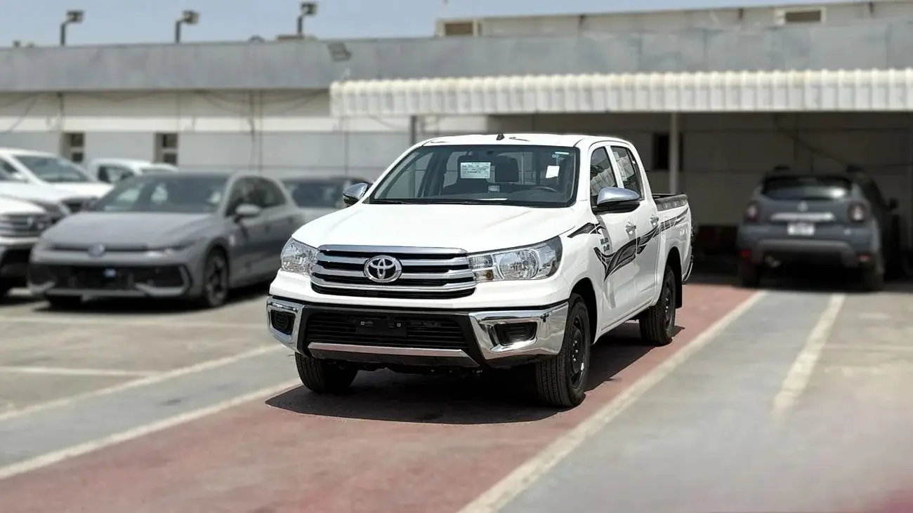تويوتا هيلوكس 2025 2.4L