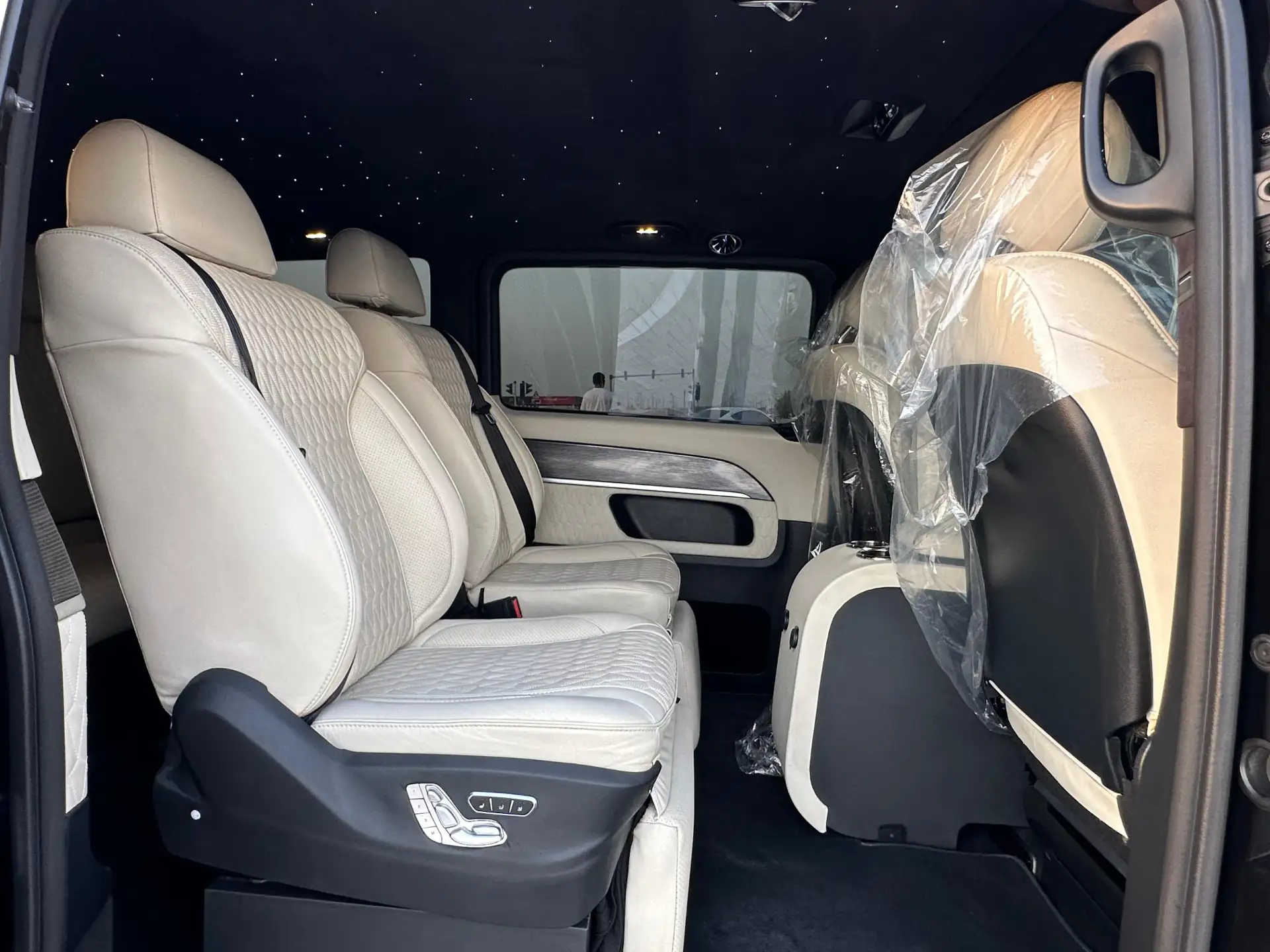 مرسيدس بنز V Class 2023