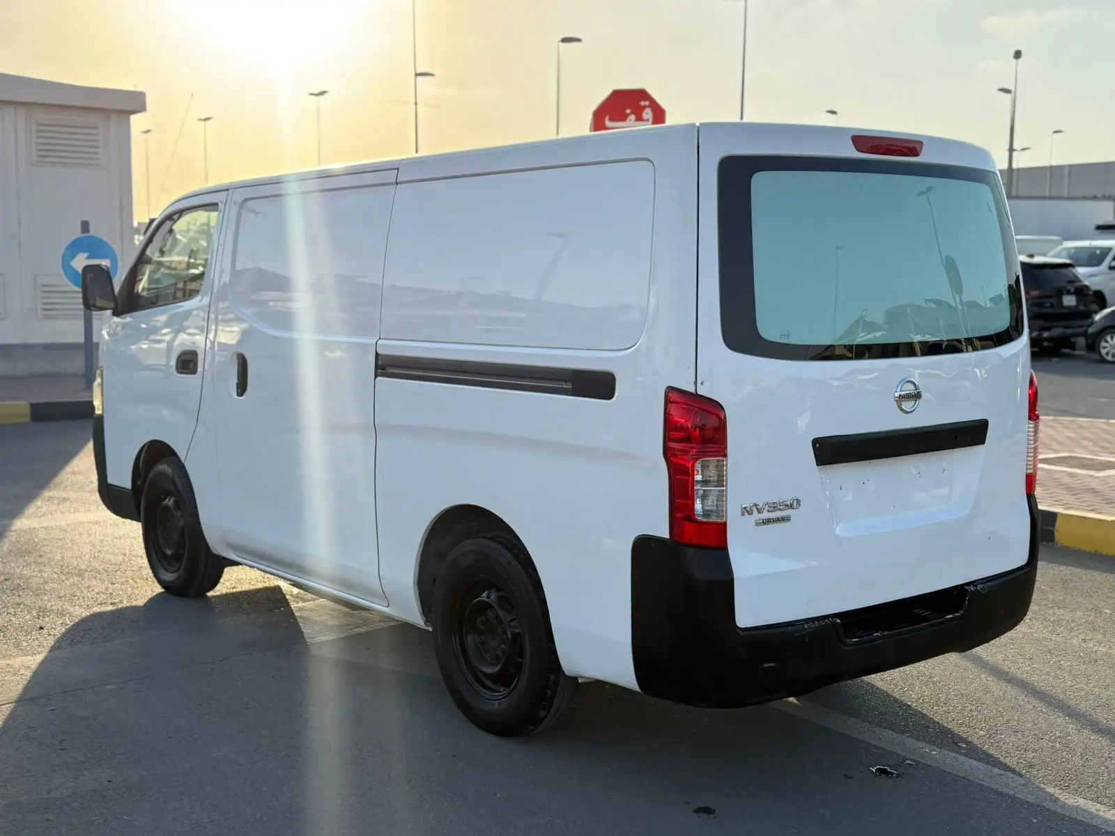 Nissan Urvan 2016