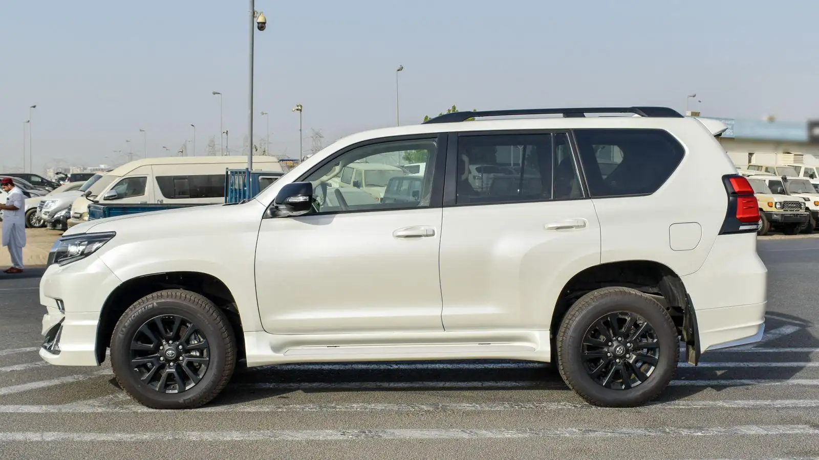 Toyota Prado 2023