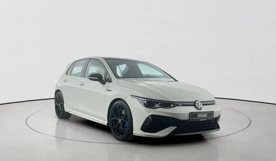 فولكس واجن جولف 2023 2L