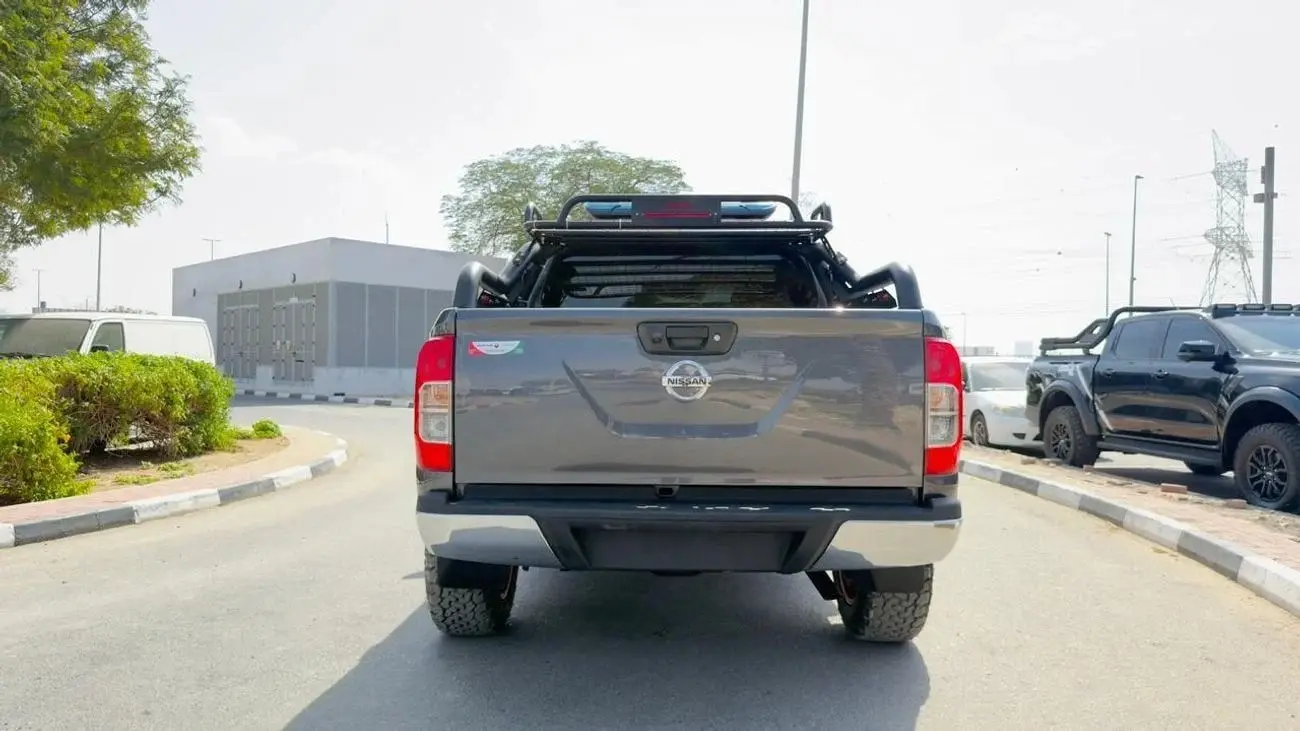 Nissan Navara 2023 2.3L