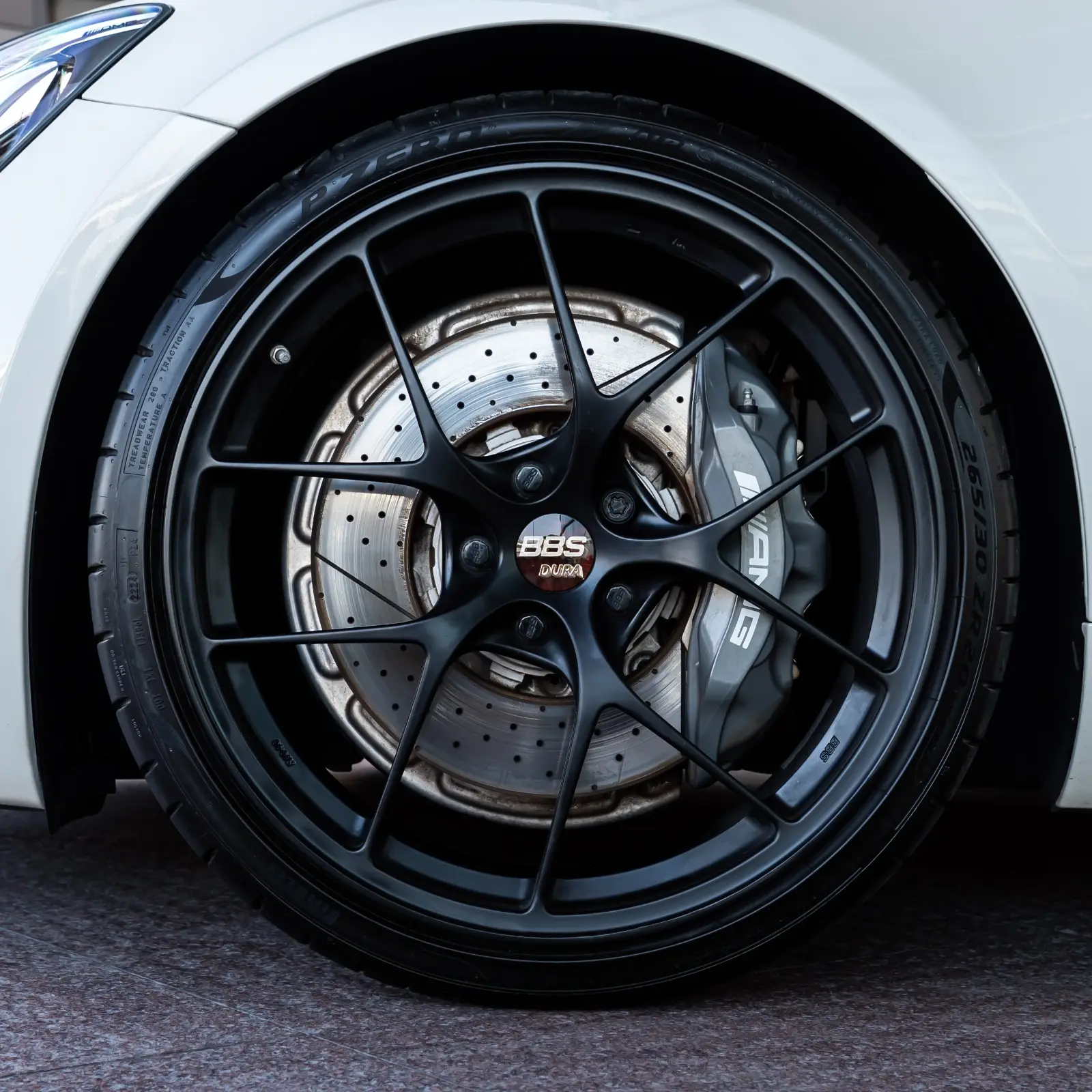 Mercedes Benz AMG GT 2016 undefinedL