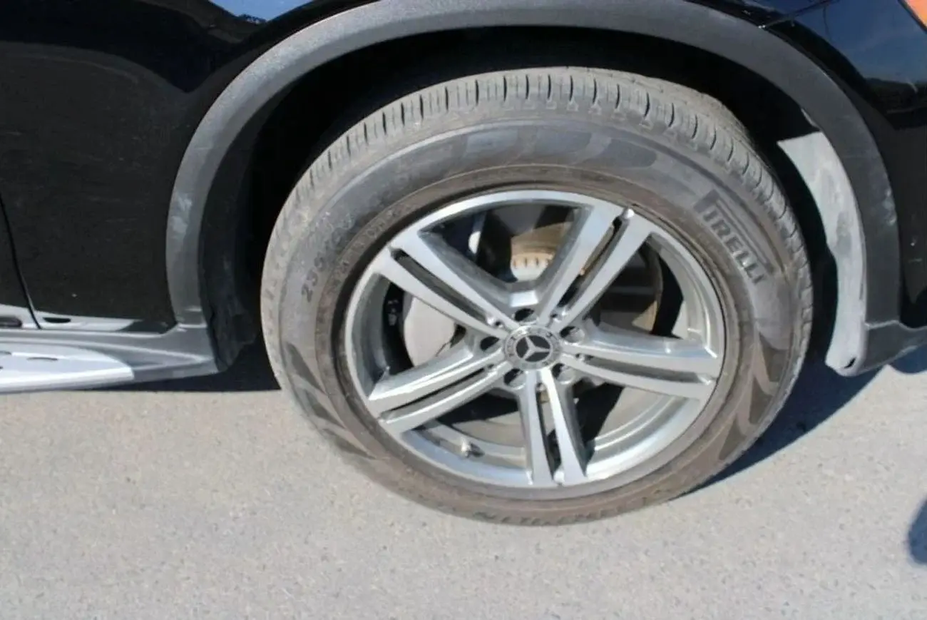 Mercedes Benz GLC Class 2021 2L