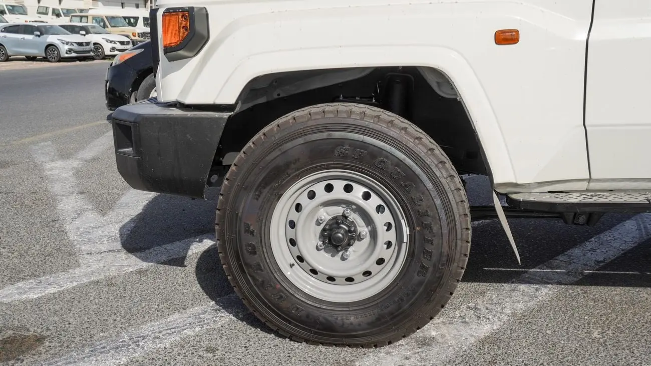 Toyota Land Cruiser Pick Up 2025 4L