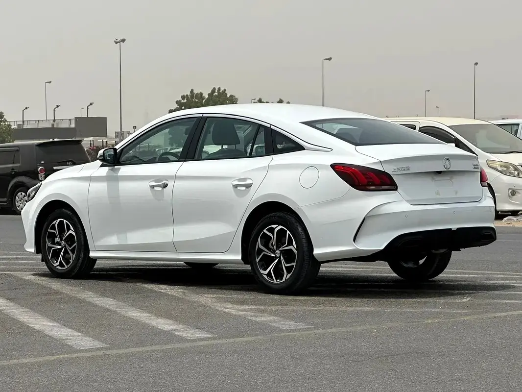 MG 5 2025