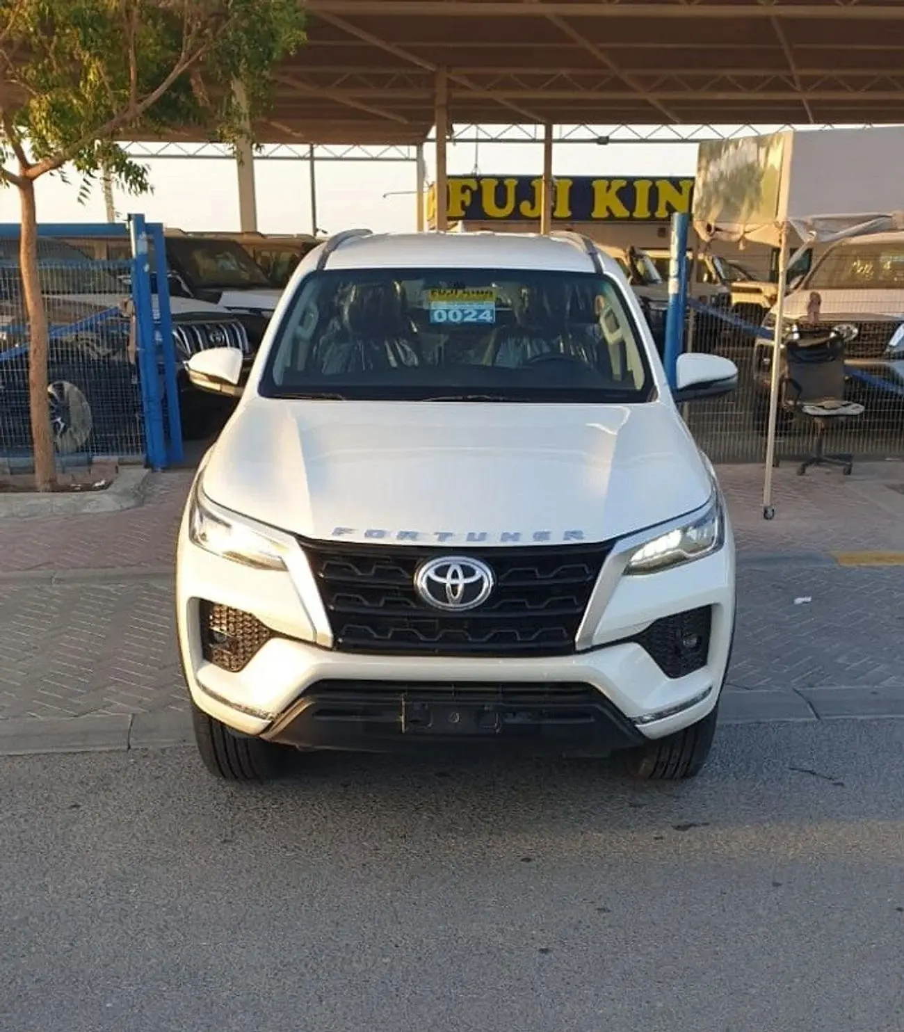تويوتا فورتونر 2023 2.7L