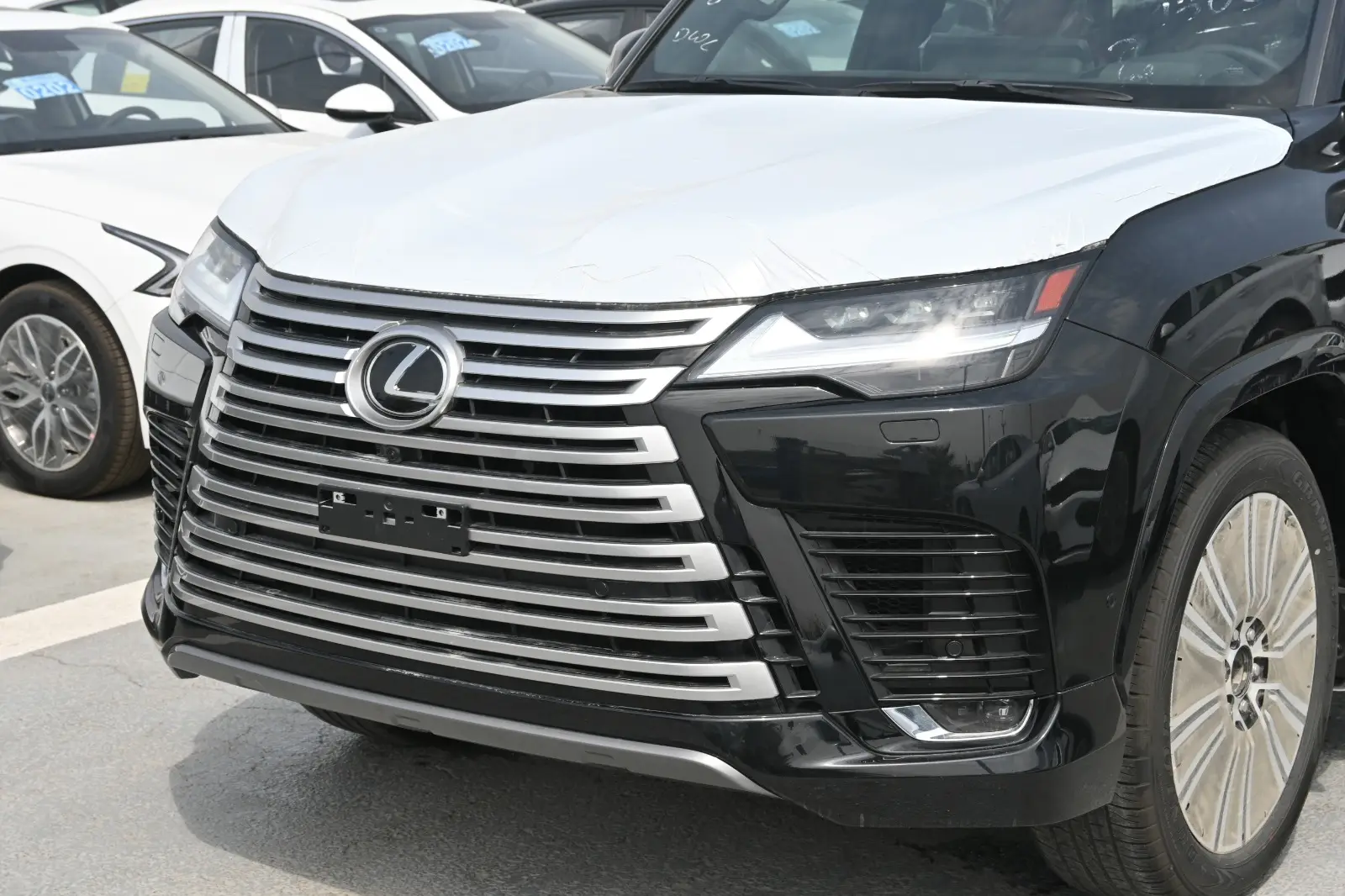 Lexus LX 2025