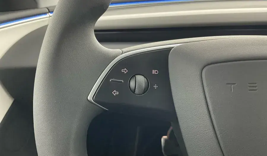 Tesla Model 3 2025