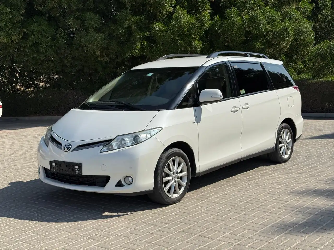 Toyota Previa 2020