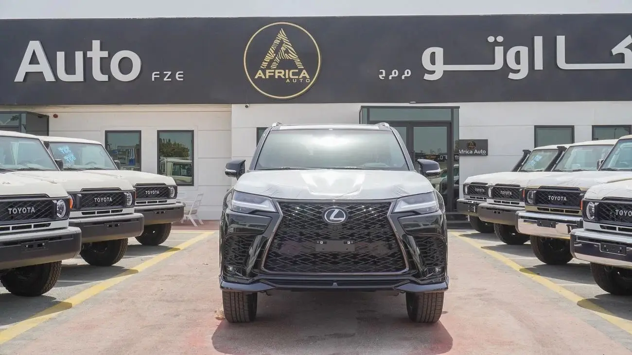 لكزس LX 2025 3.5L