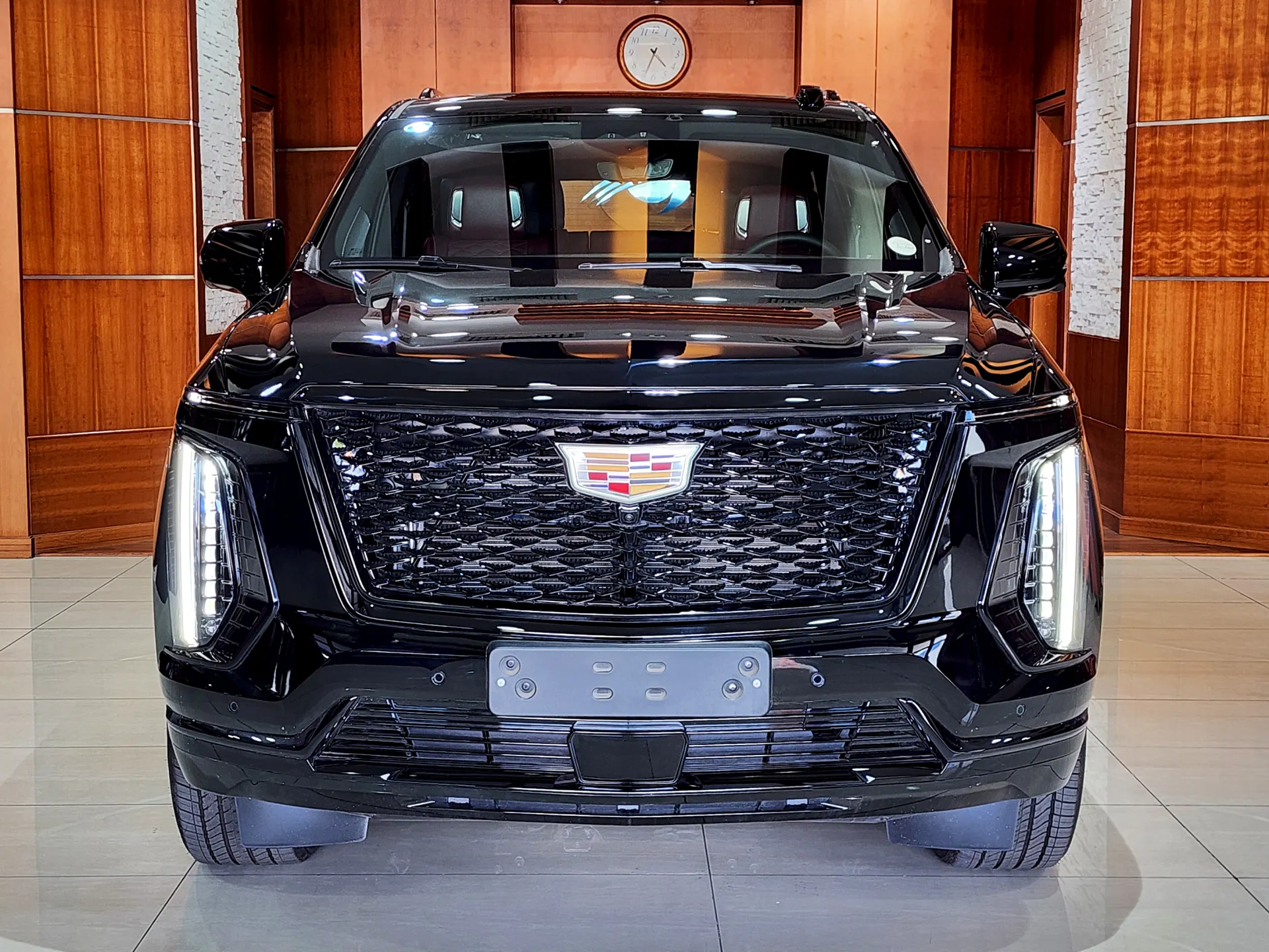 كاديلاك اسكاليد 2025 6.2L