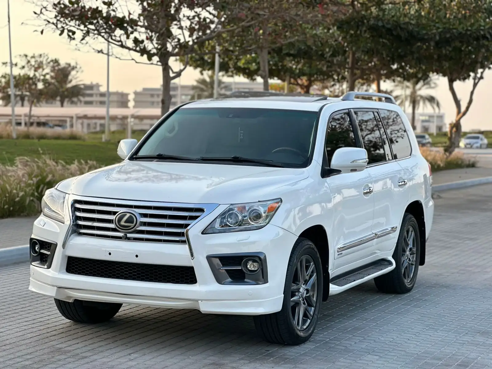 لكزس LX 2009 undefinedL