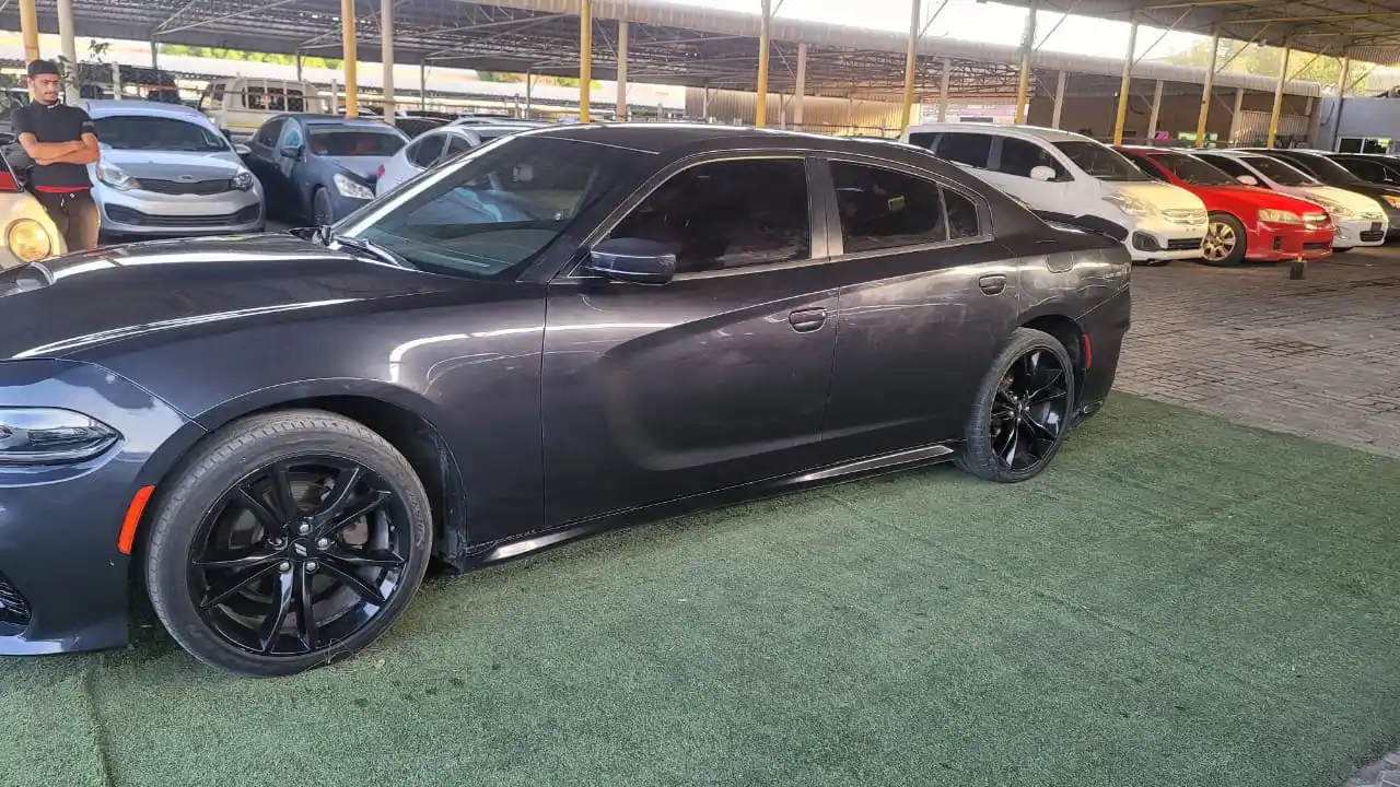 Dodge Charger 2018