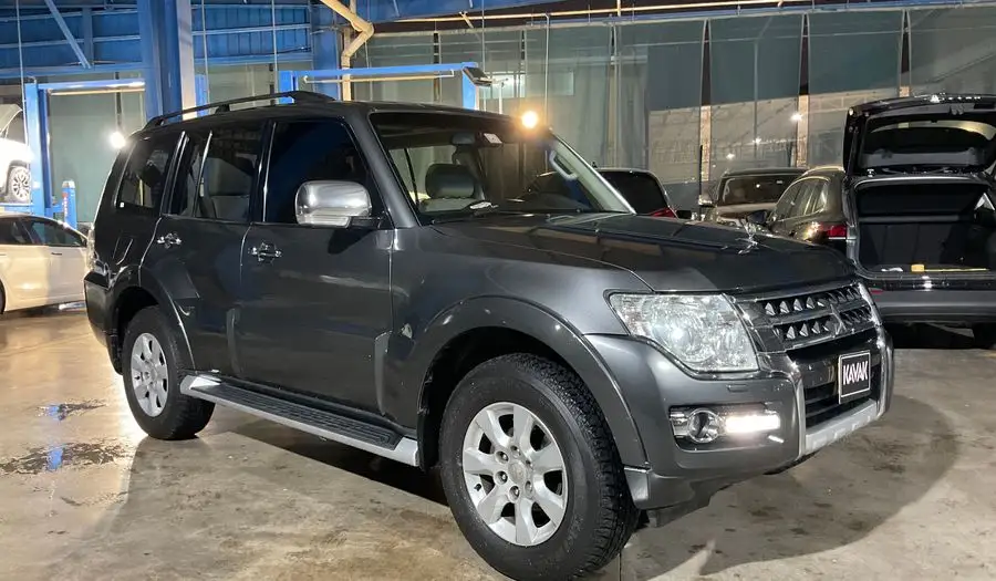 Mitsubishi Pajero 2016