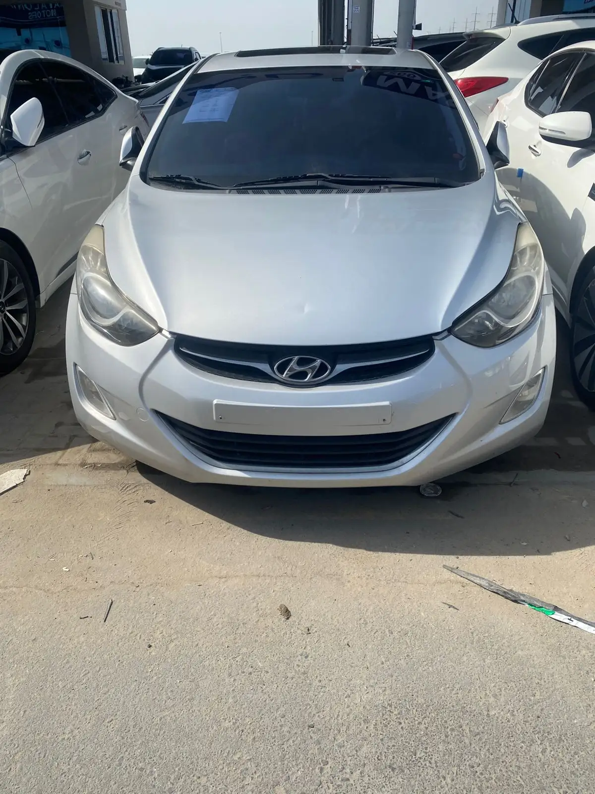 Hyundai Avante 2011 1600L