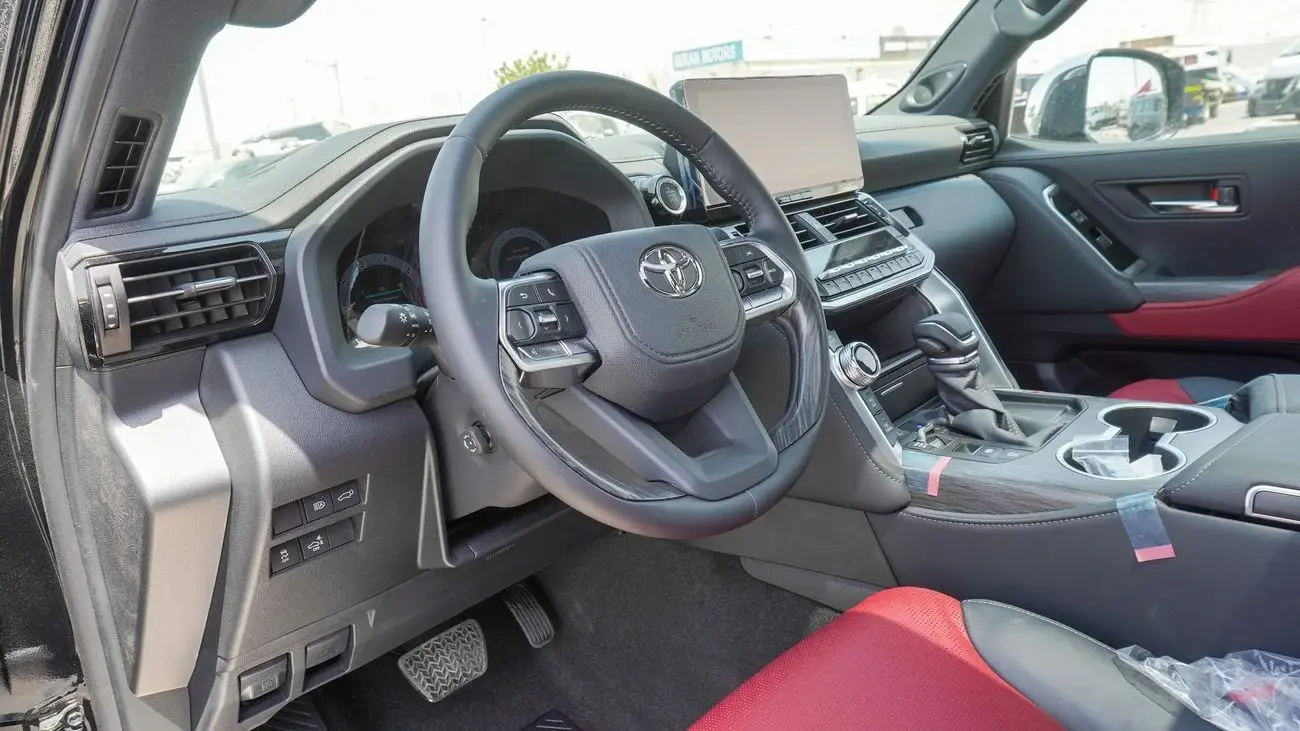 تويوتا لاند كروزر 2025 3.5L