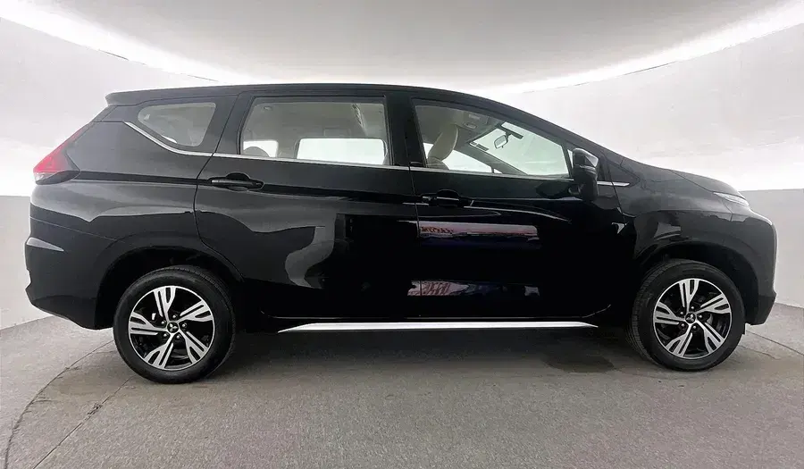 ميتسوبيشي اكسباندر 2022