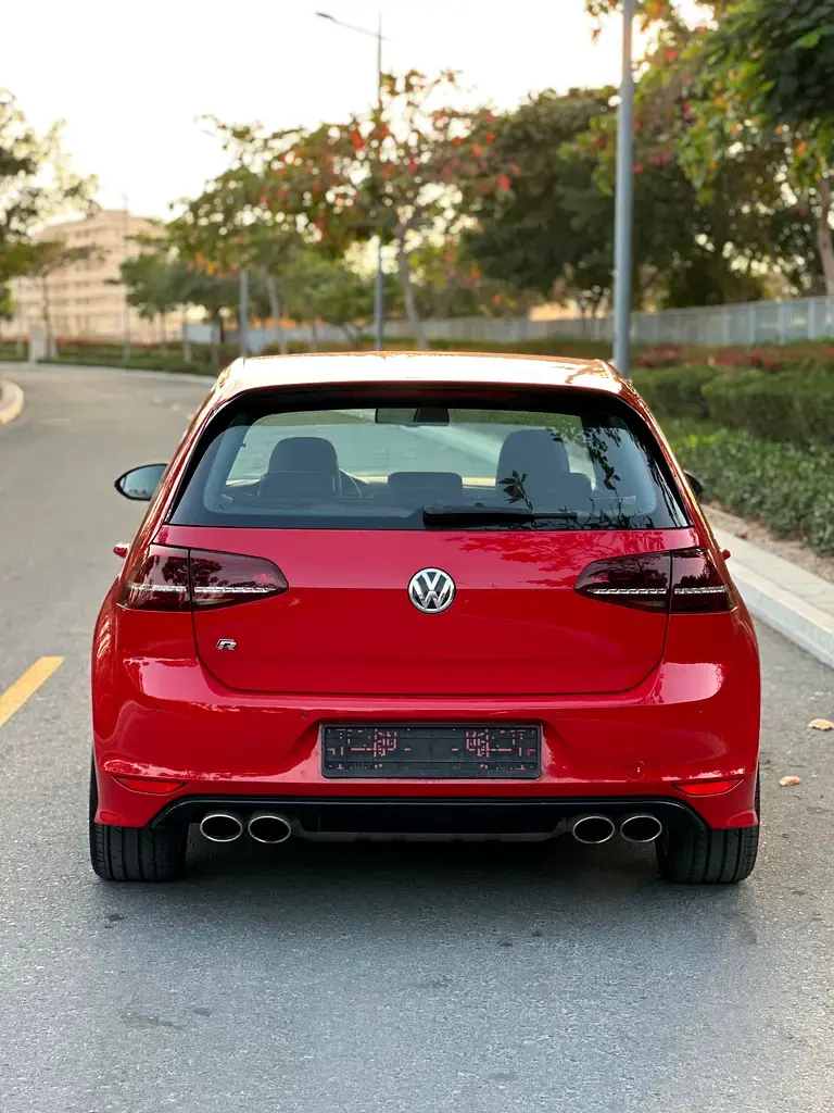 فولكس واجن جولف ار 2016 2L