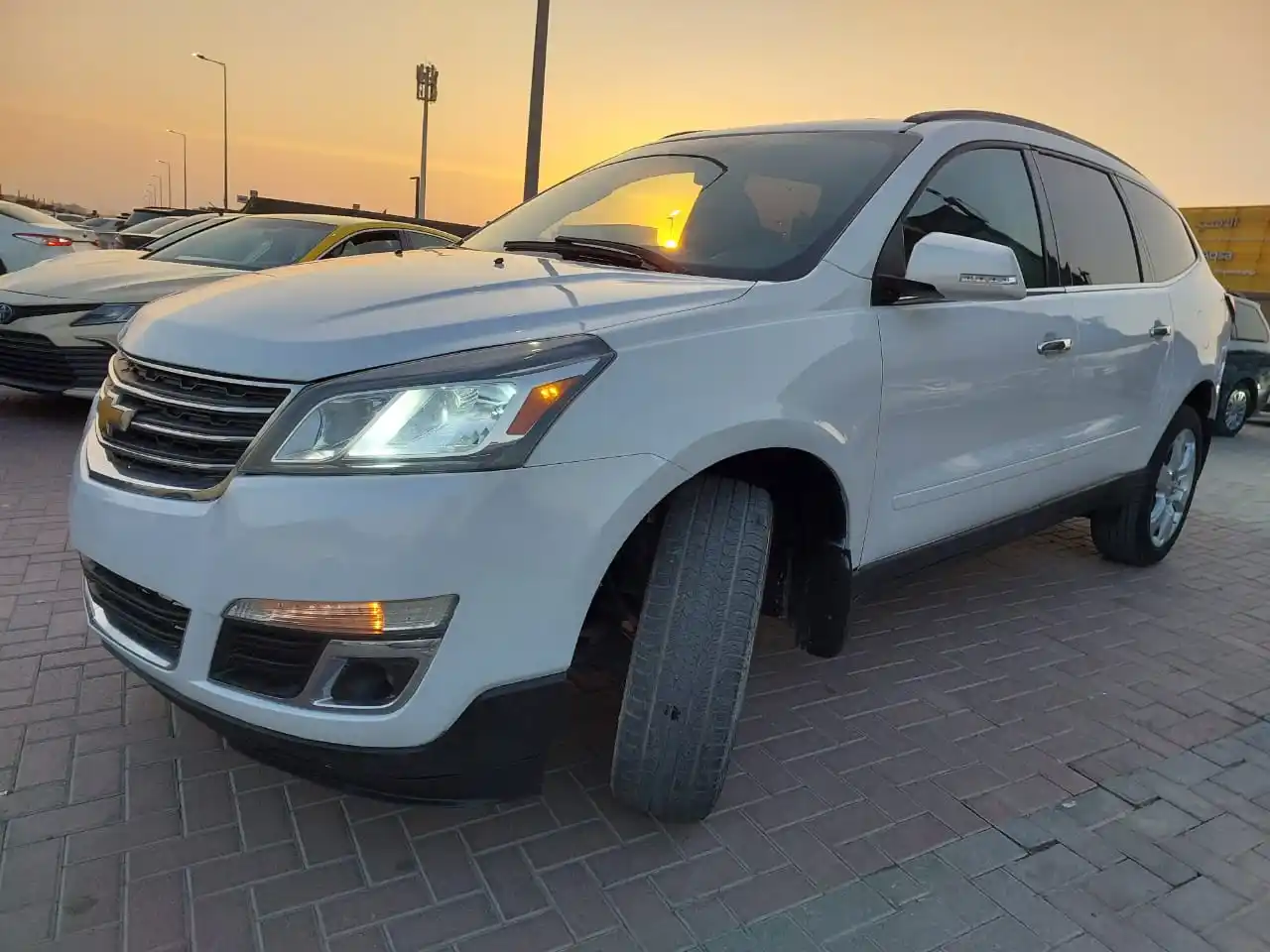 شيفروليه ترافيرس 2015