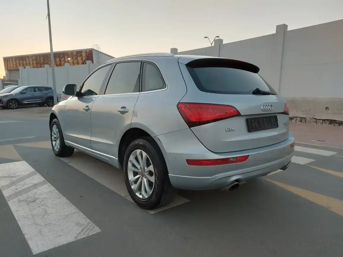 Audi Q5 2015 2000L