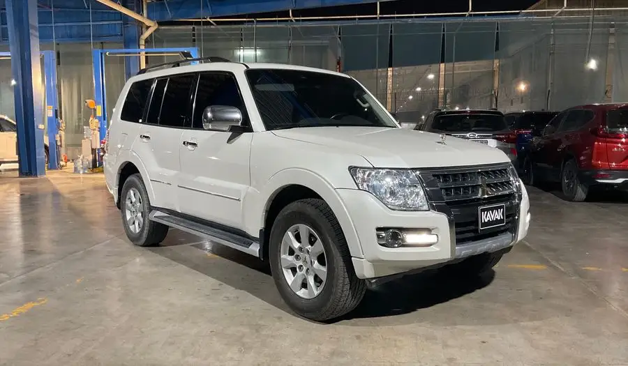 Mitsubishi Pajero 2022 3L