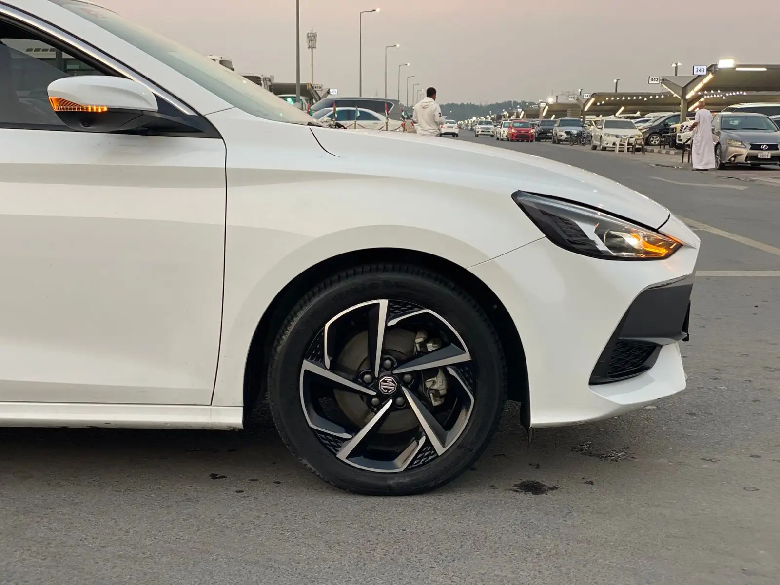 أم جي GT 2023 1.5L