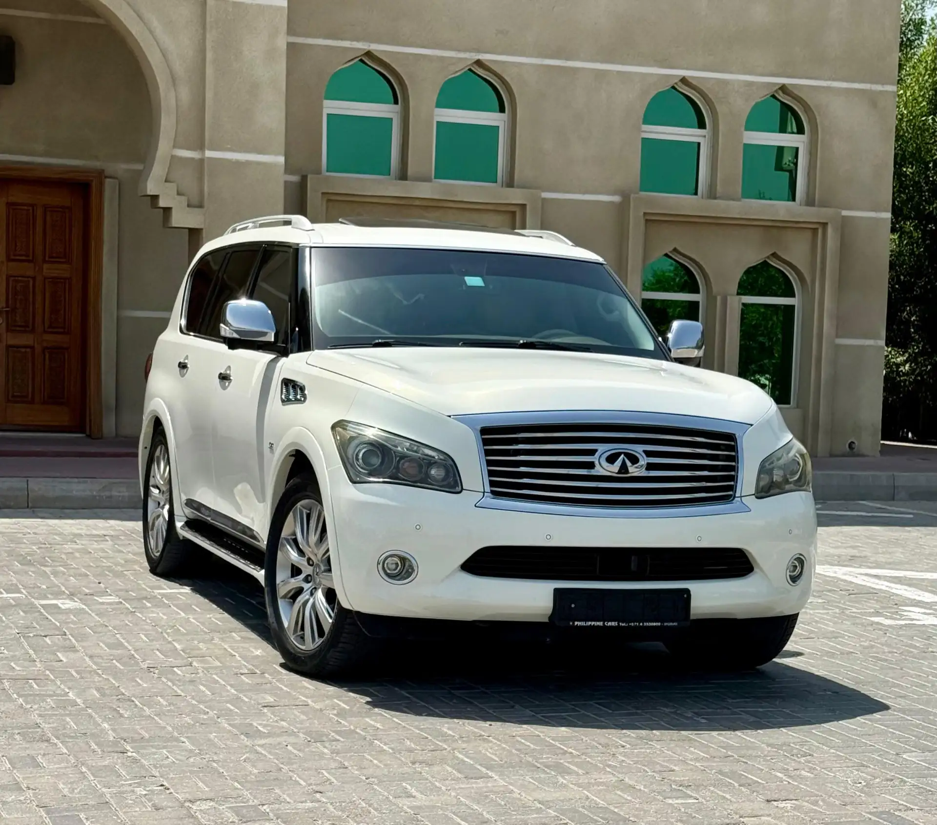 Infiniti QX80 2014