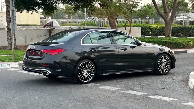 Mercedes Benz C Class 2025