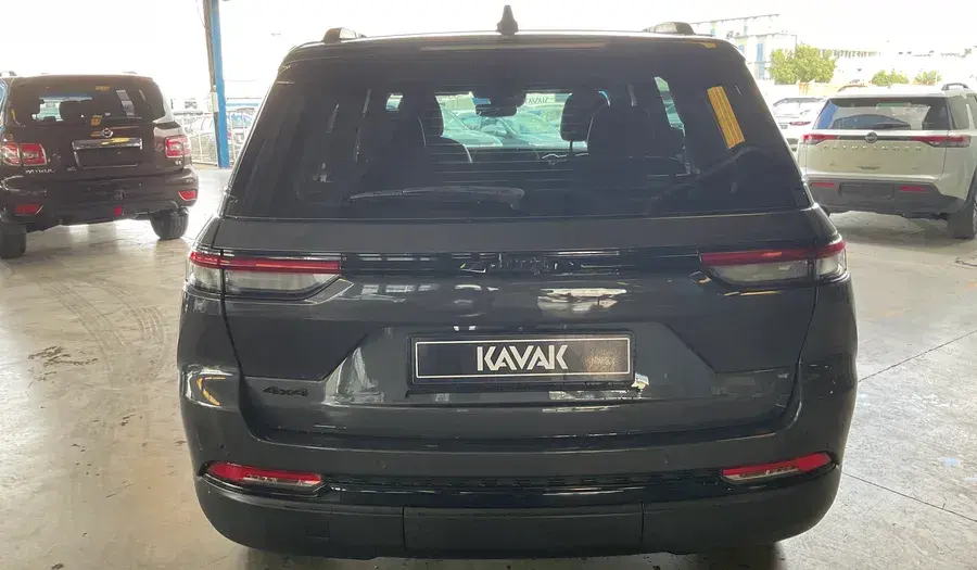 جيب جراند شيروكي 2022 3.6L