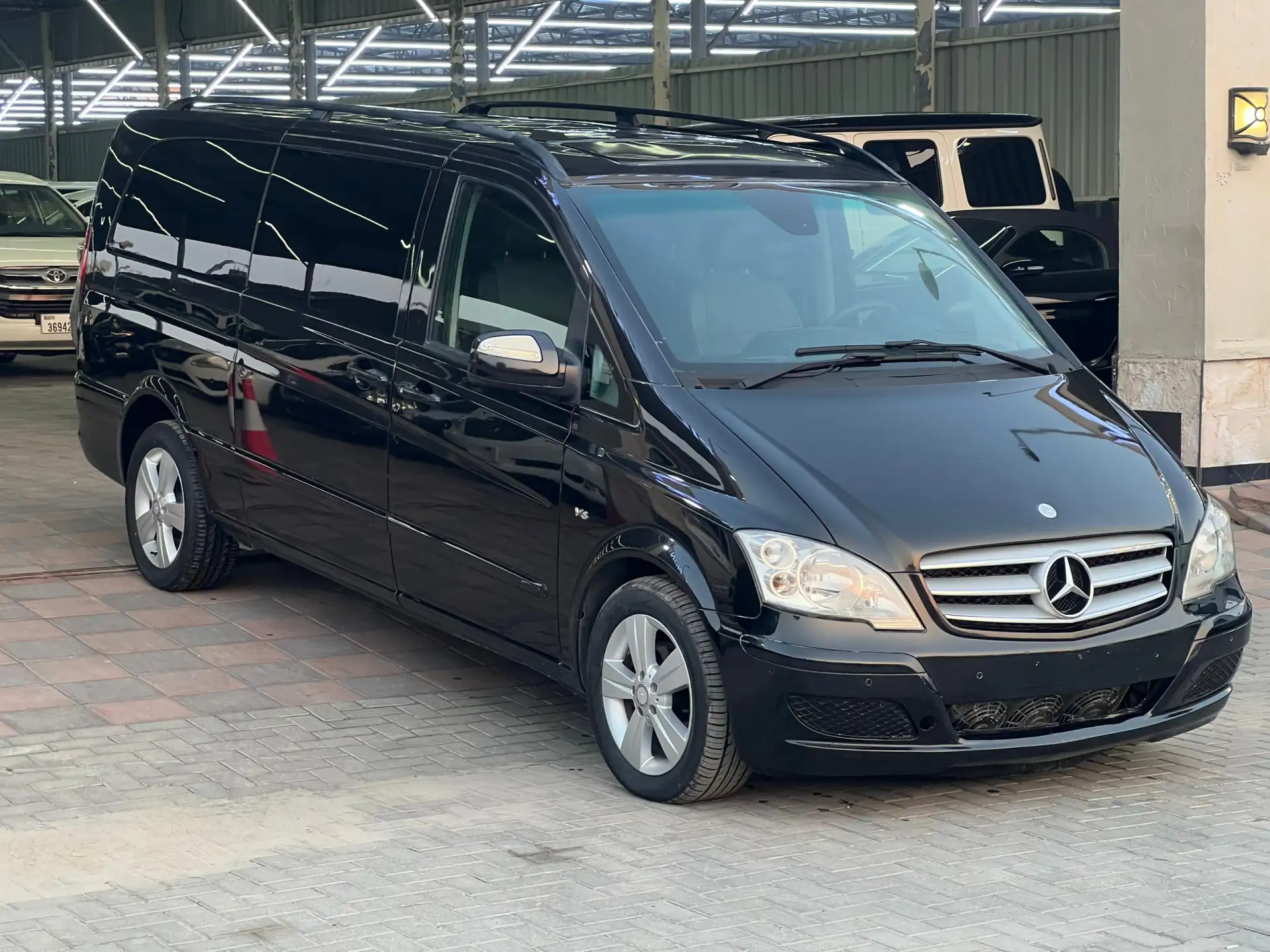 مرسيدس بنز فيانو 2014 3.5L