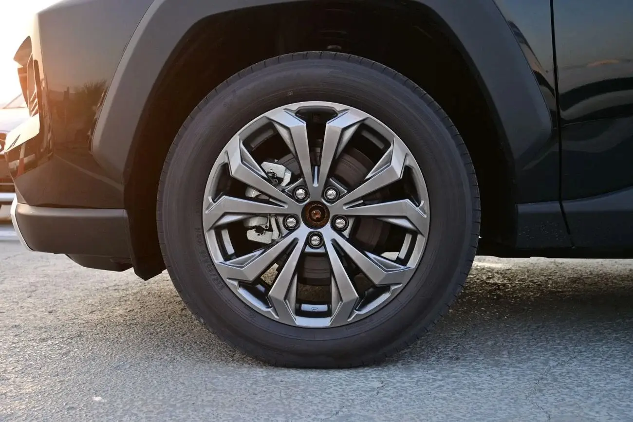 تويوتا راف ٤ 2025 2.55L