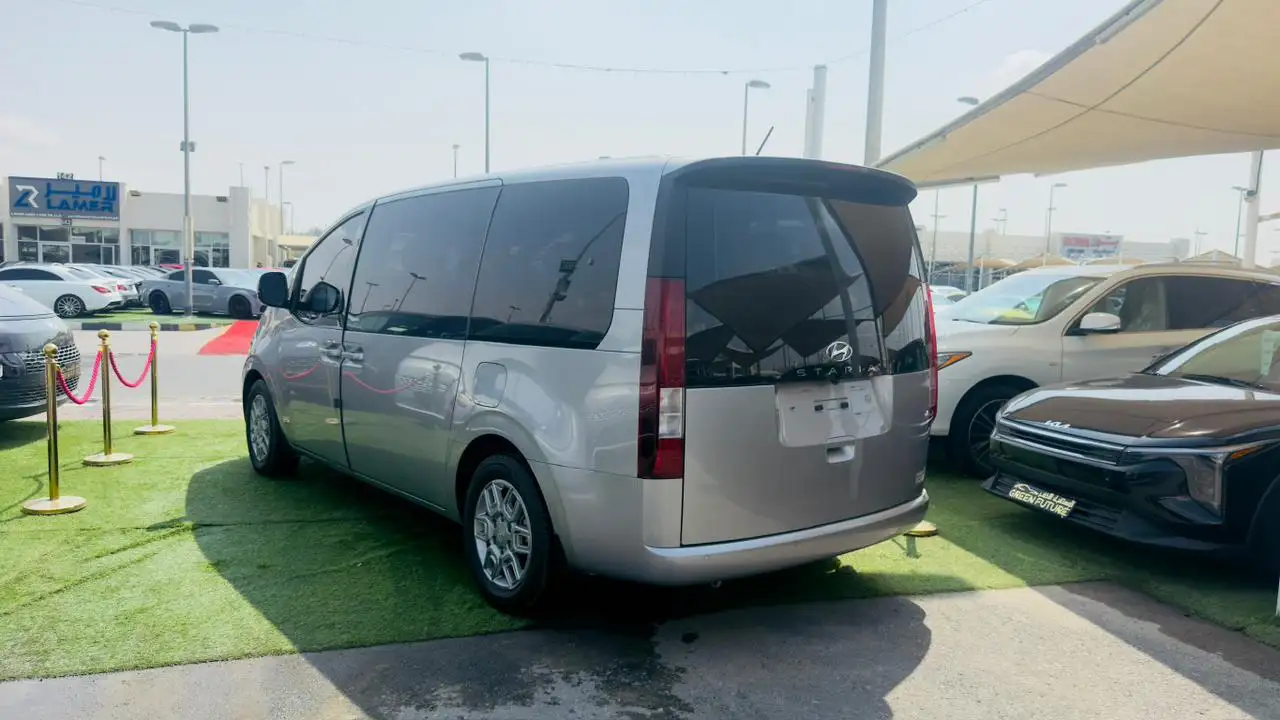 Hyundai Staria 2022 2.2L