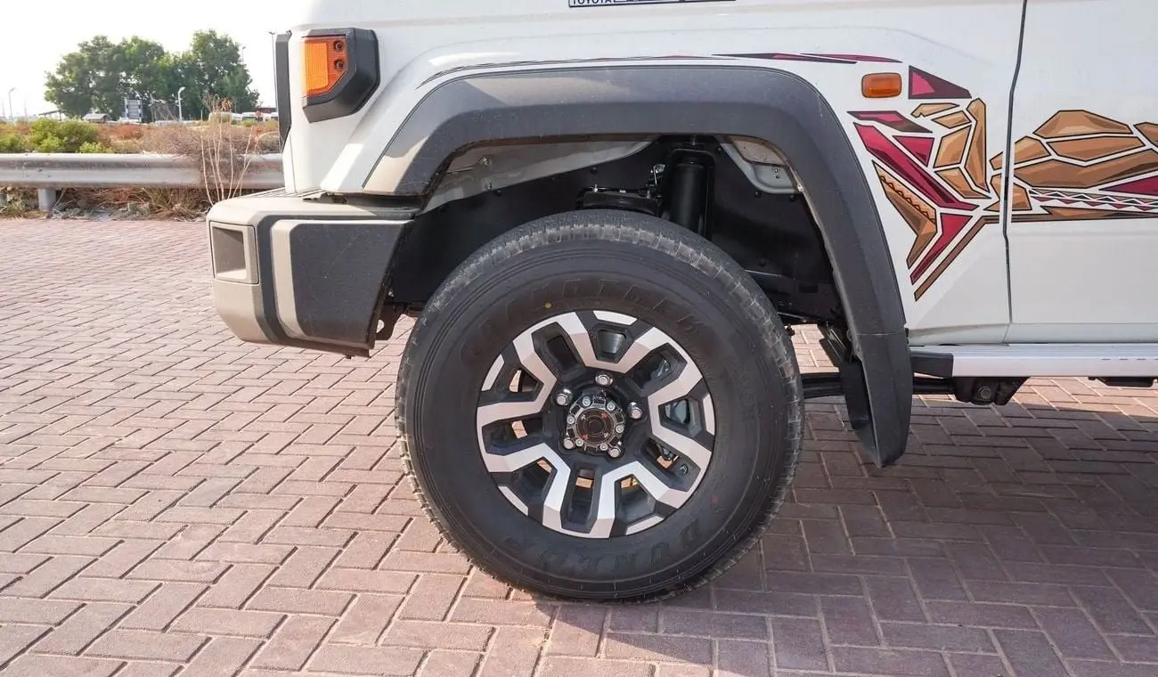 Toyota Land Cruiser Pick Up 2025 4L