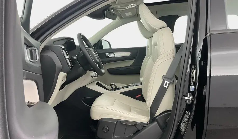 Volvo XC40 2022