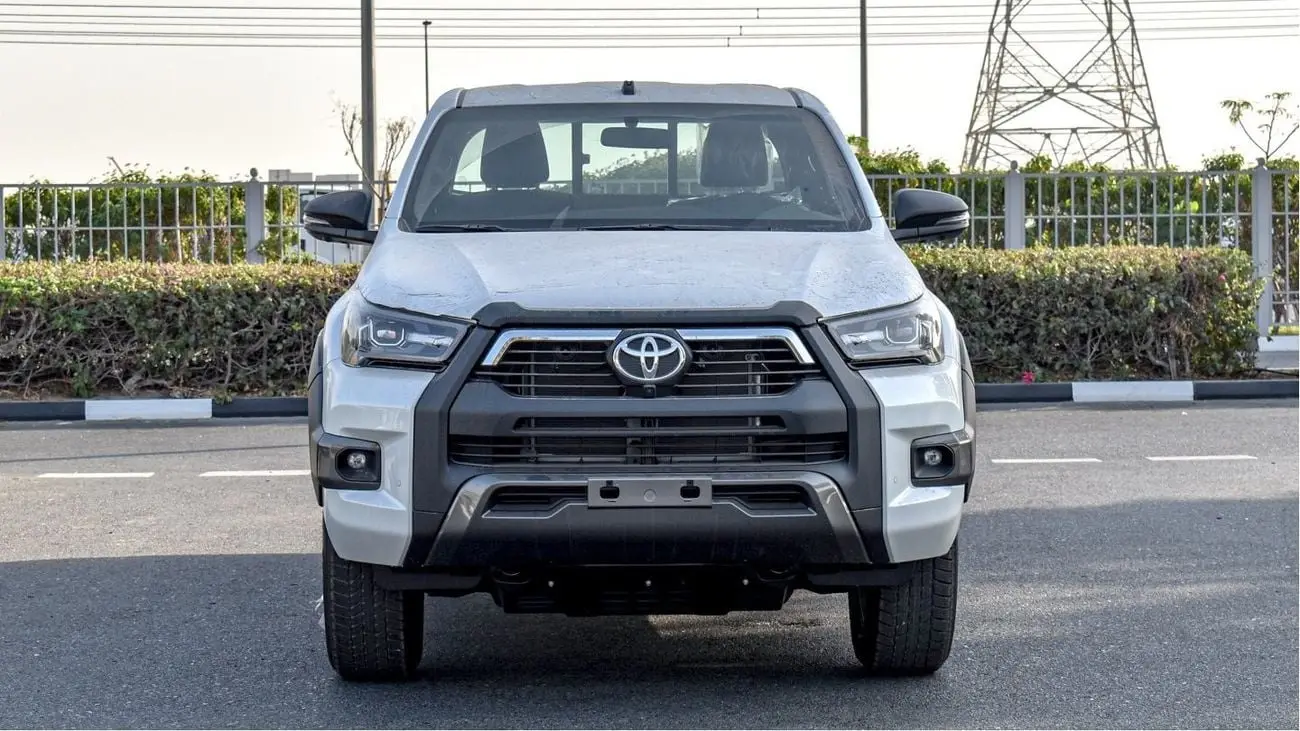 تويوتا هيلوكس 2025 4L