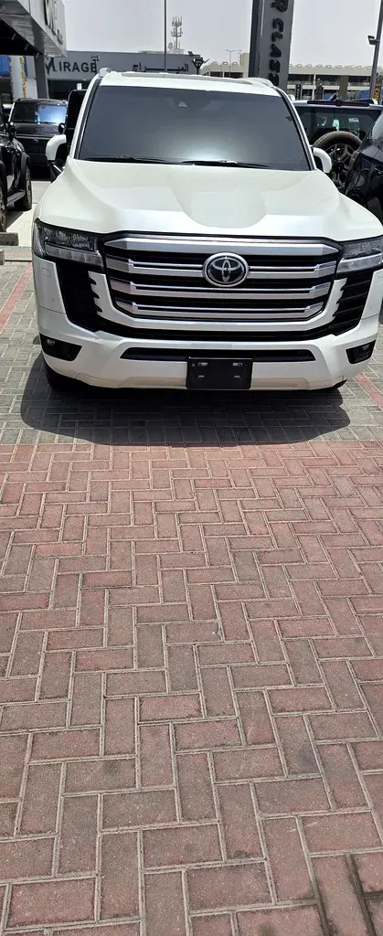 Toyota Land Cruiser 2023
