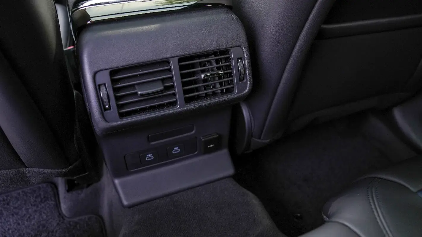 لاند روفر رينج روفر فيلار 2026