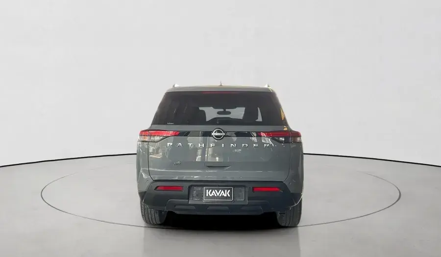 Nissan Pathfinder 2023