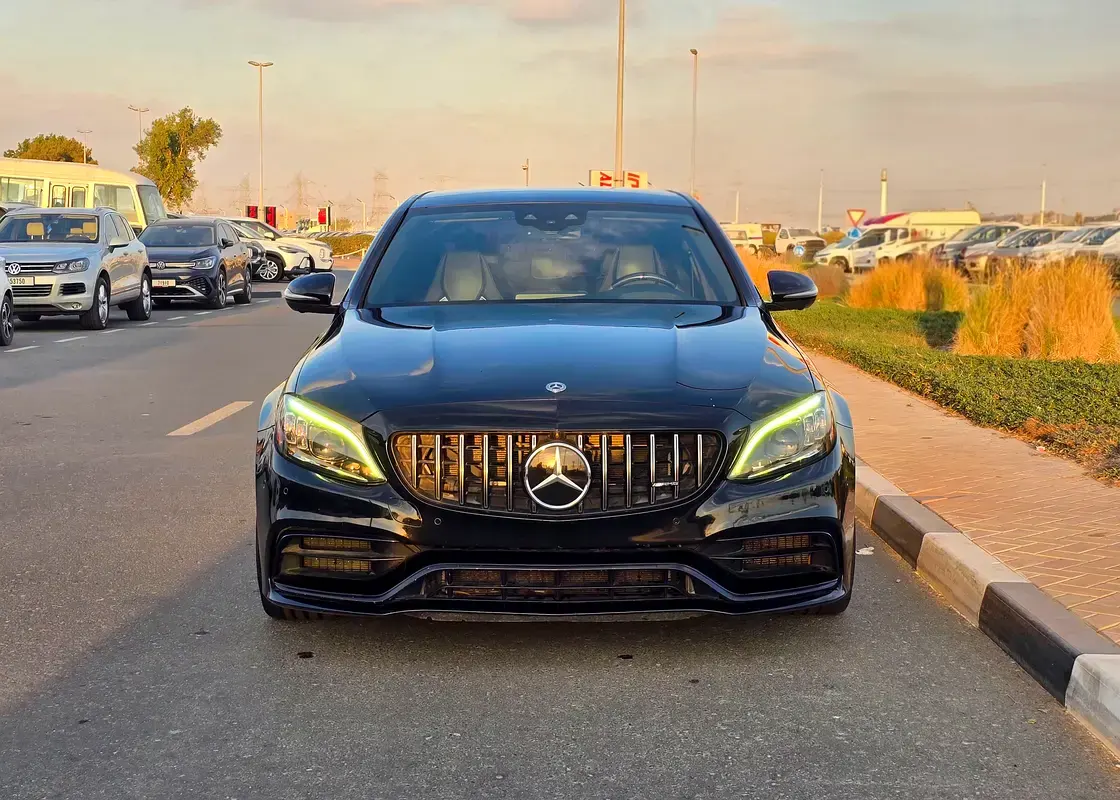 مرسيدس بنز C Class AMG 2019 4L