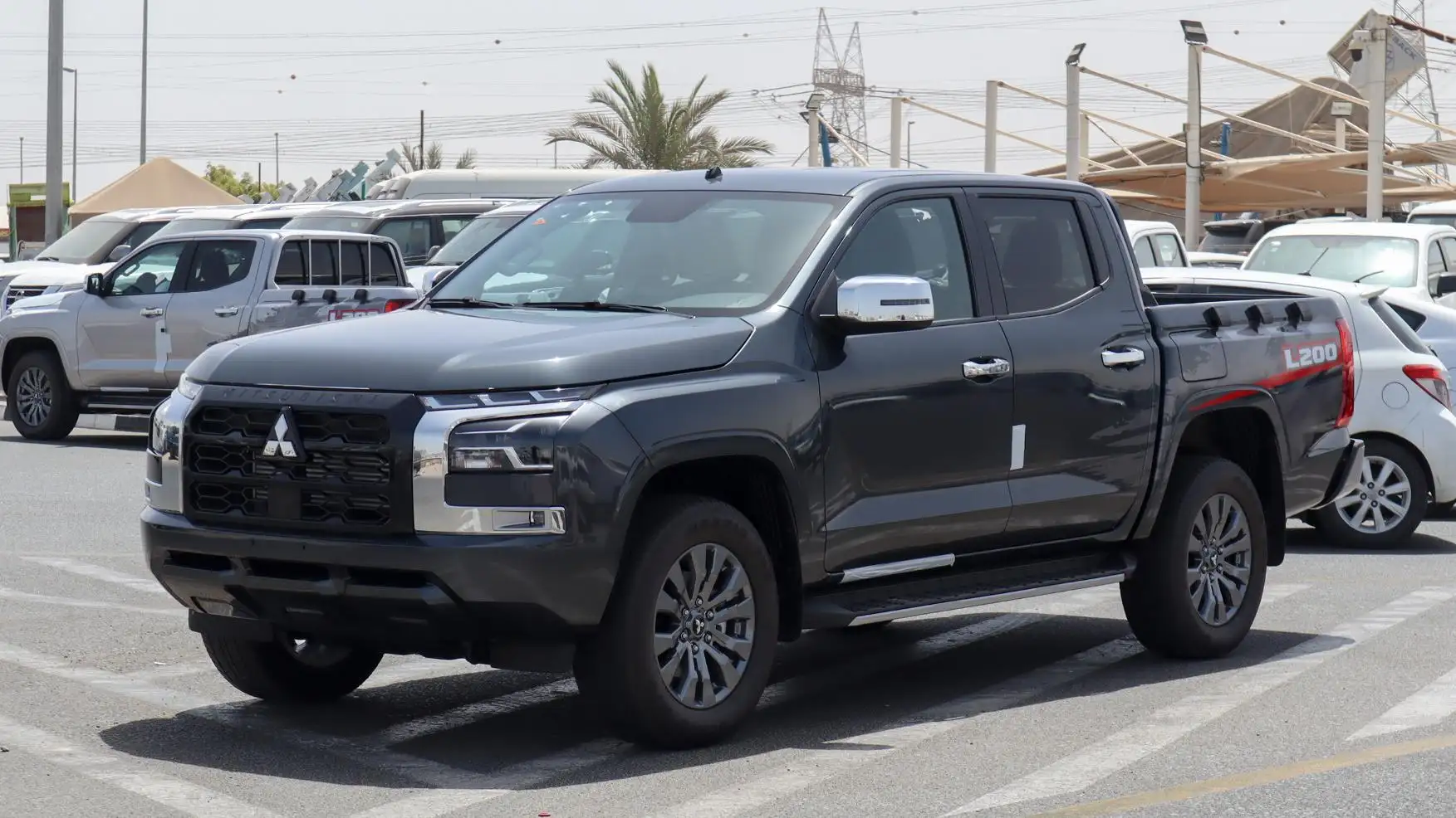 Mitsubishi L200 2025