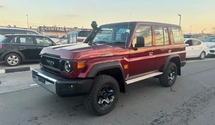 تويوتا لاند كروزر 70 2024 2.8L