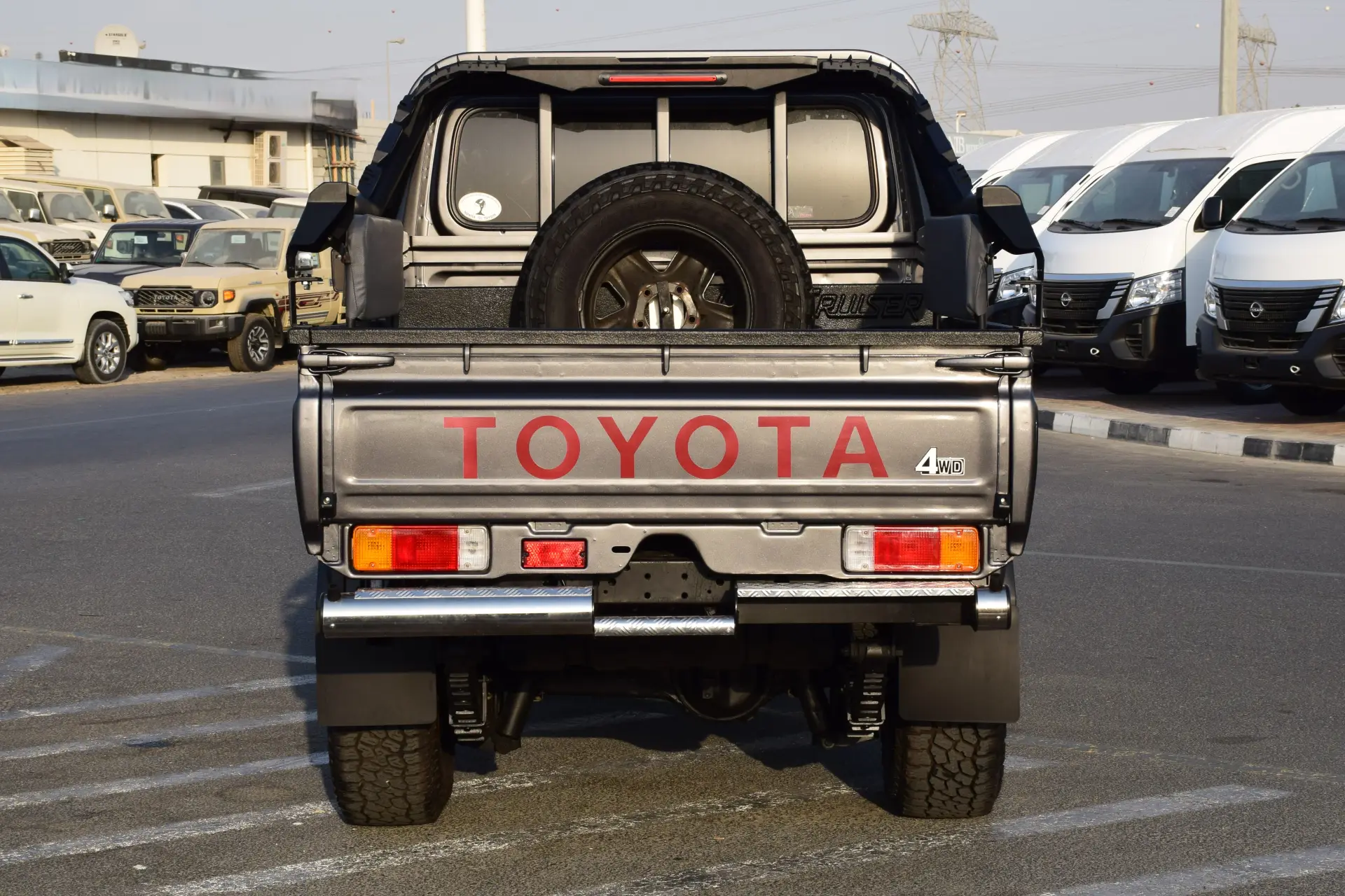 تويوتا لاند كروزر بيك آب 2017 4L